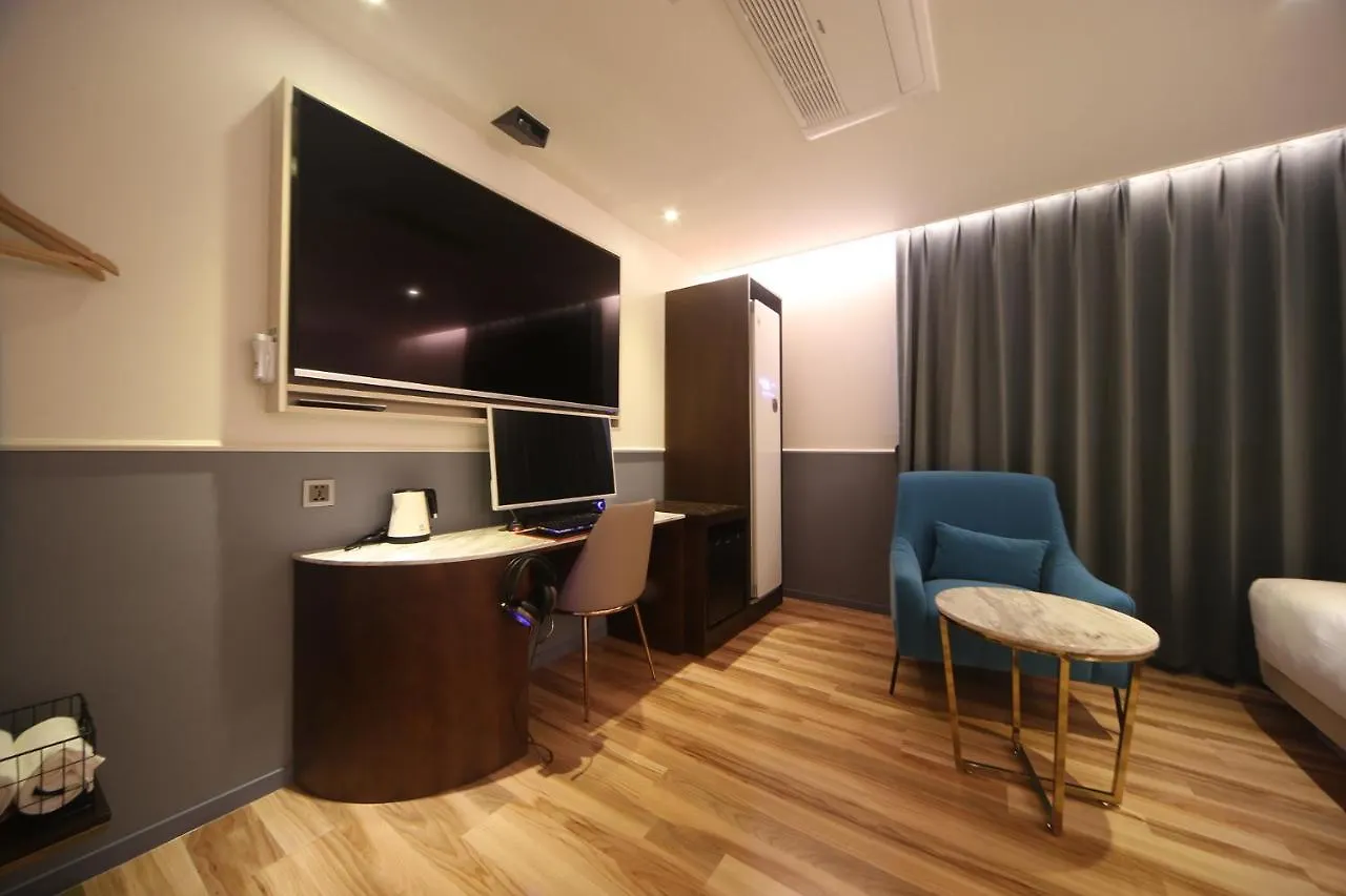 H Avenue Hotel Minam Busan