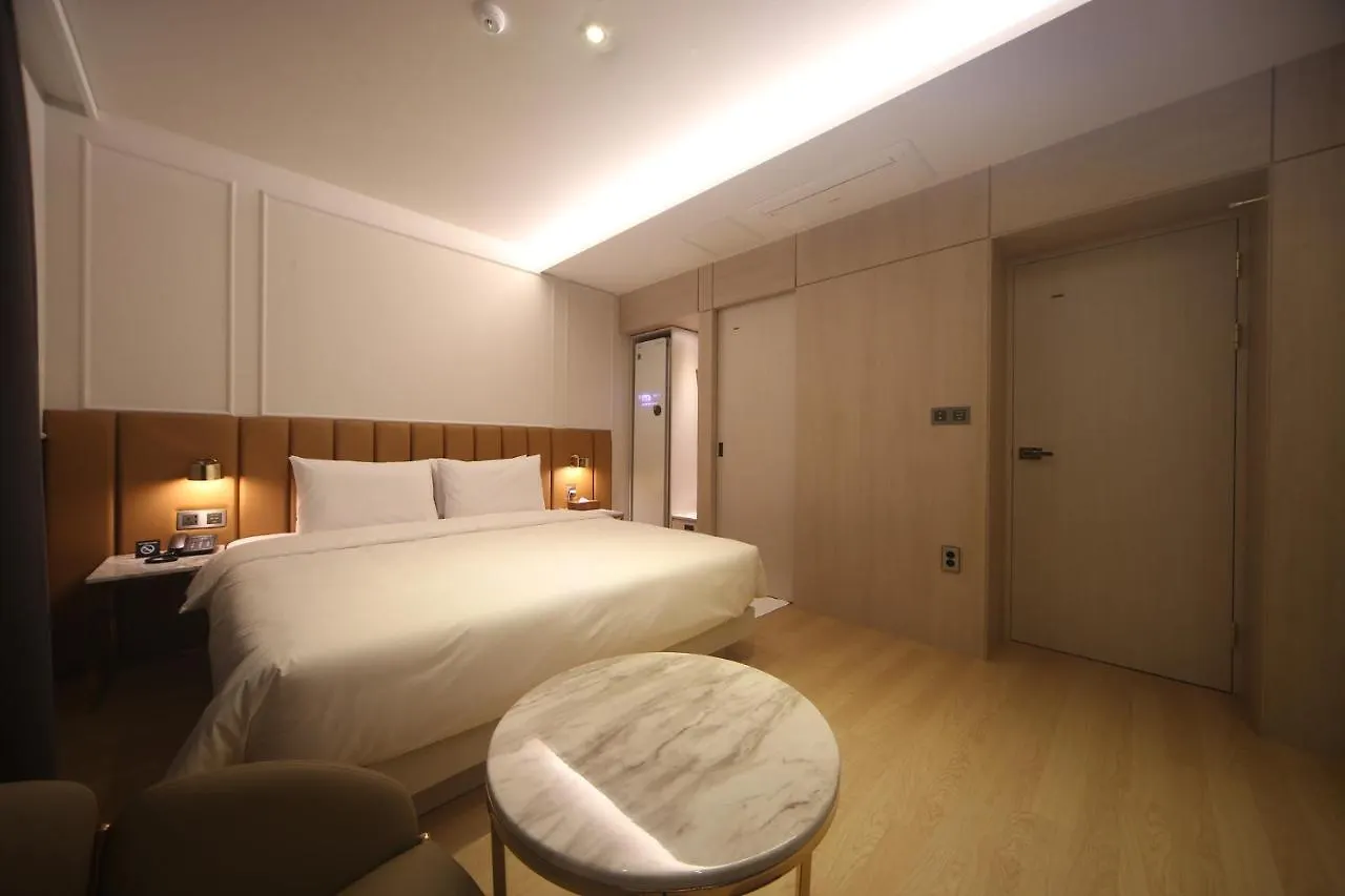 H Avenue Hotel Minam Busan 0*,